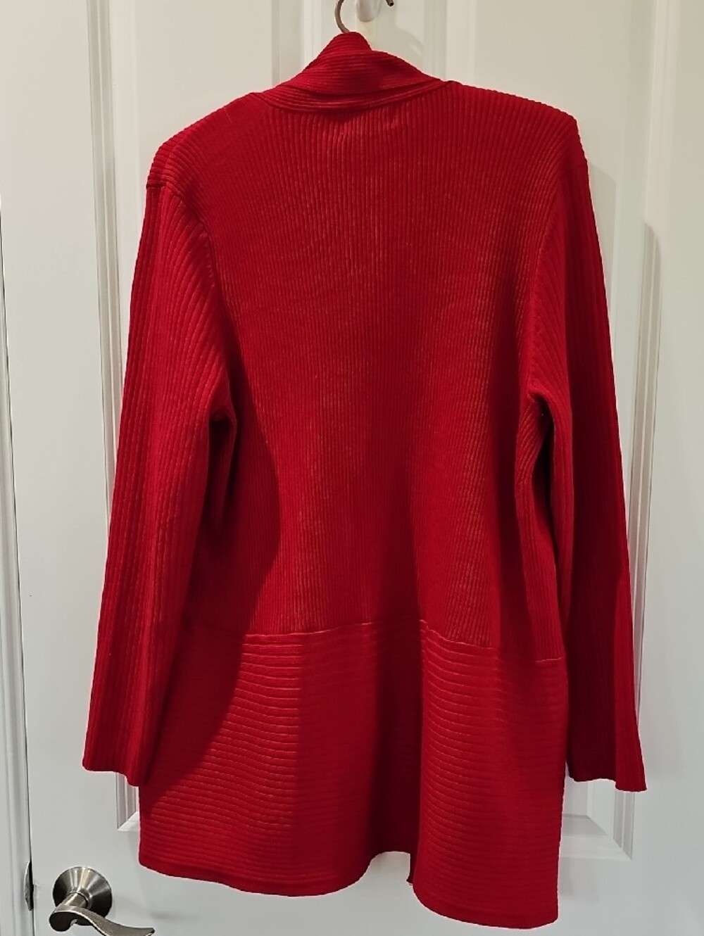 JM Collection Open-Front Red Ribbed Cardigan - Picture 2 of 3